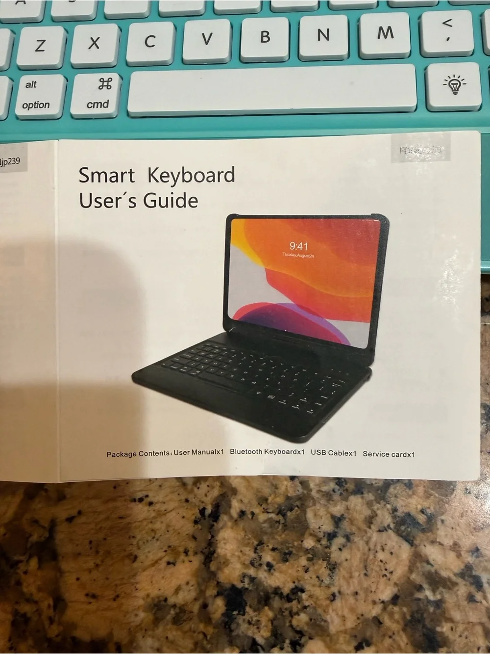 SMART brand Turquoise Bluetooth Tablet Keyboard Case no cords included